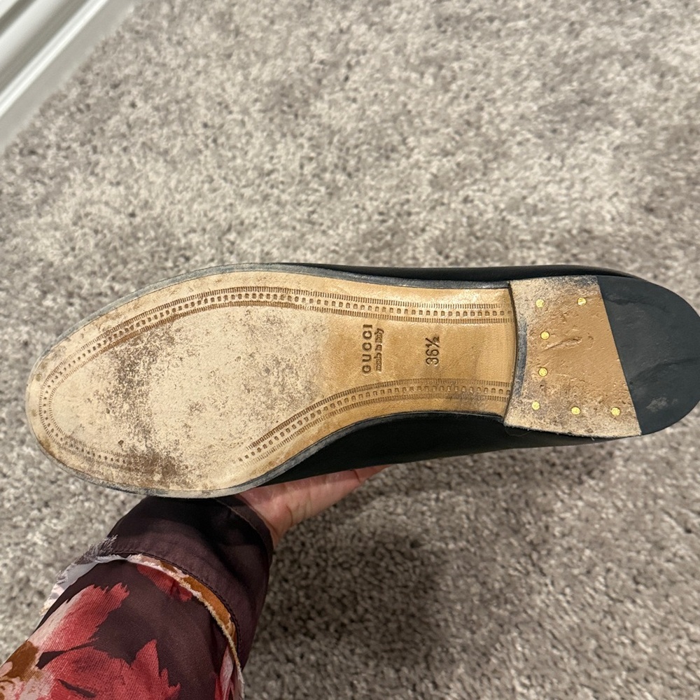 Gucci Jordan Loafers - Picture 5 of 7